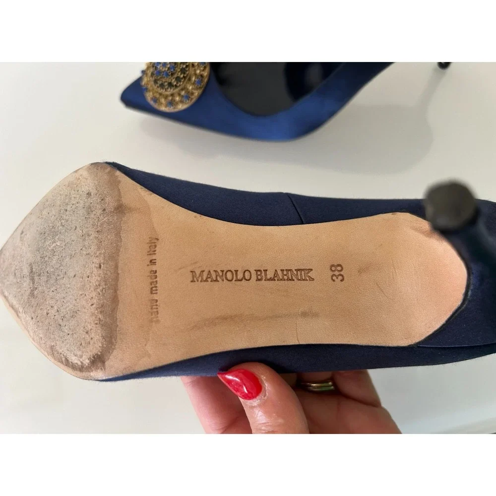 Manolo Blahnik Rigiuba Navy Blue Silk Satin Jeweled Pumps Heels 38 Box Bag